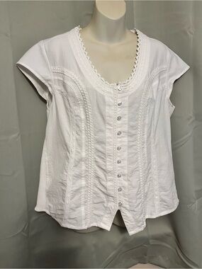 Soft Surroundings White Button-Front Crochet Trim Blouse
